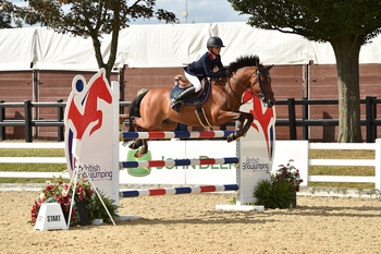 Tabitha Kyle wins the National 138cm Championship Final Tabitha Kyle wins the National 138cm Championship Final